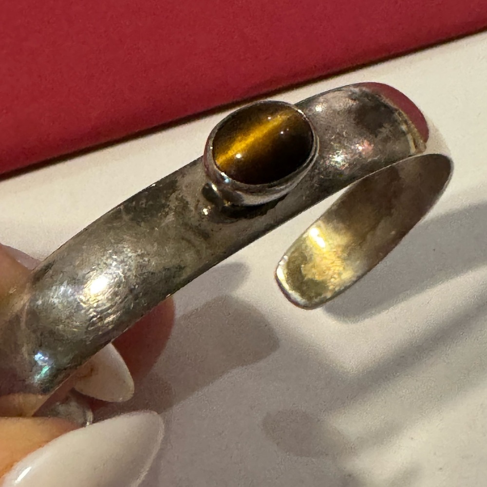 Tigers eye silver cuff bracelet